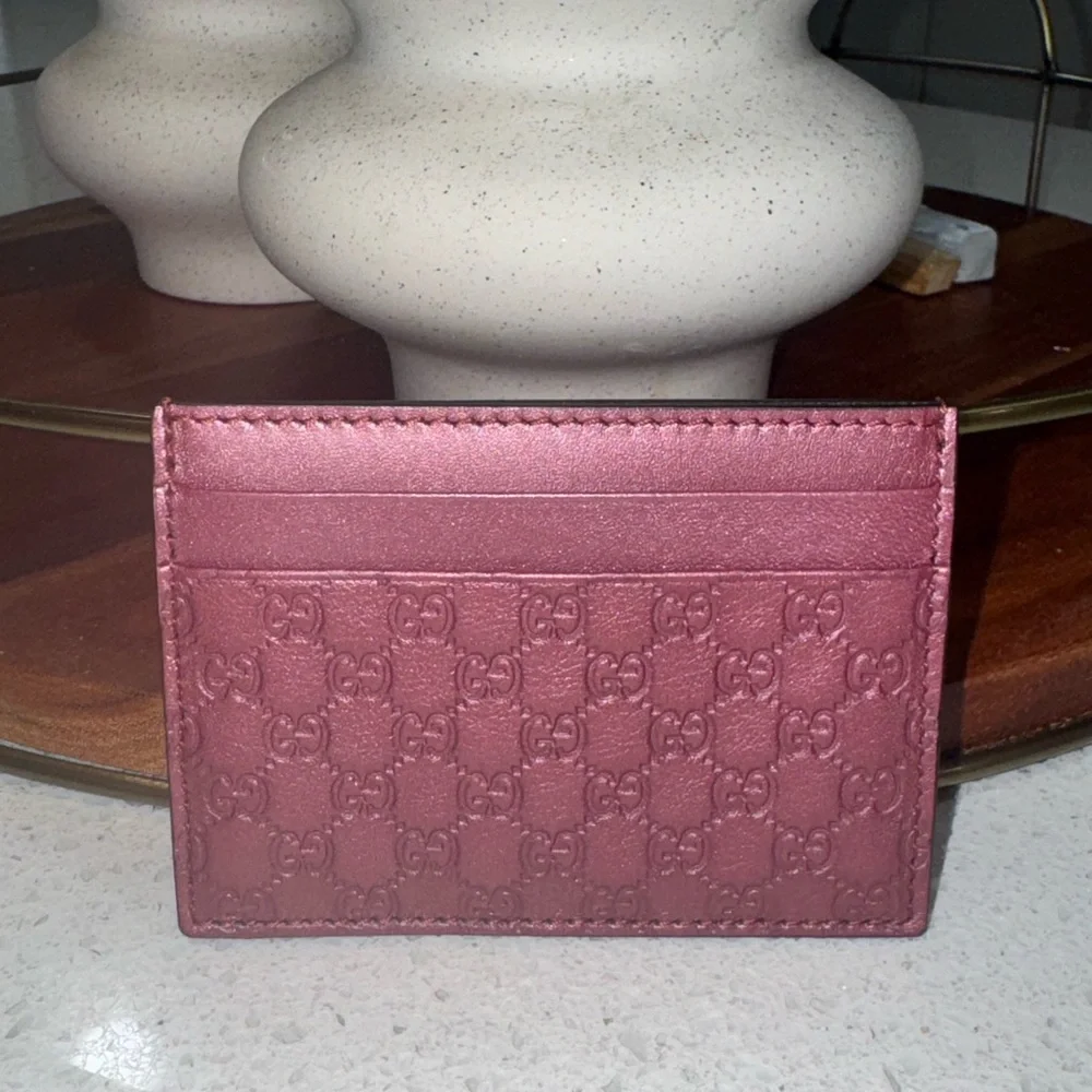 Gucci GG Embossed Leather Card Holder –Pink – w/ Box & COA – Authentic - Picture 2 of 7